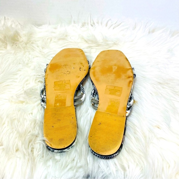 Express Black and White Open-Toed Sandals Sz-7 - Picture 5 of 5